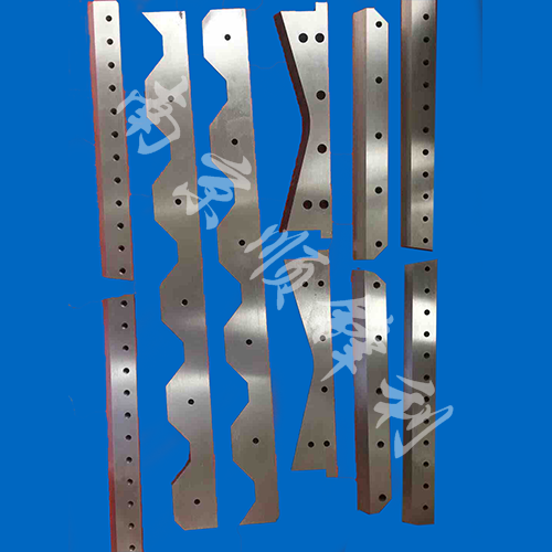 �L���е�Ƭ